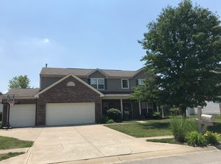 12111 Cowboys Ct, Fishers, IN 46037