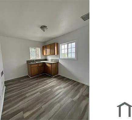 1462 E 92nd St #1 — Photo 3