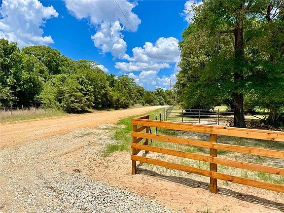 2nd image of 10571 County Road 321