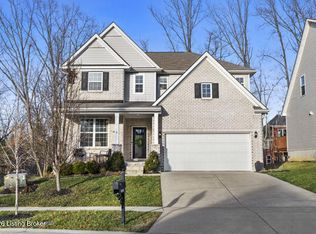 16805 Green Crest Ln, Louisville, KY