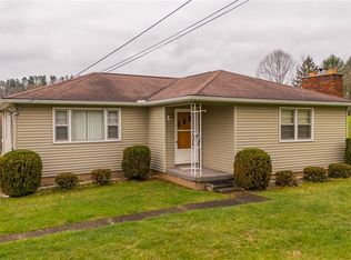 54260 Brackin Rd, Bridgeport, OH 43912