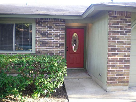 2nd image of 500 Mountain Laurel Dr