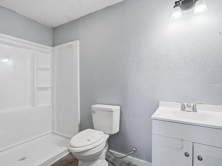 1412 Chase Ave — Photo 16
