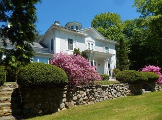 44 Upper Sylvan St, Stockton Springs, ME 04981