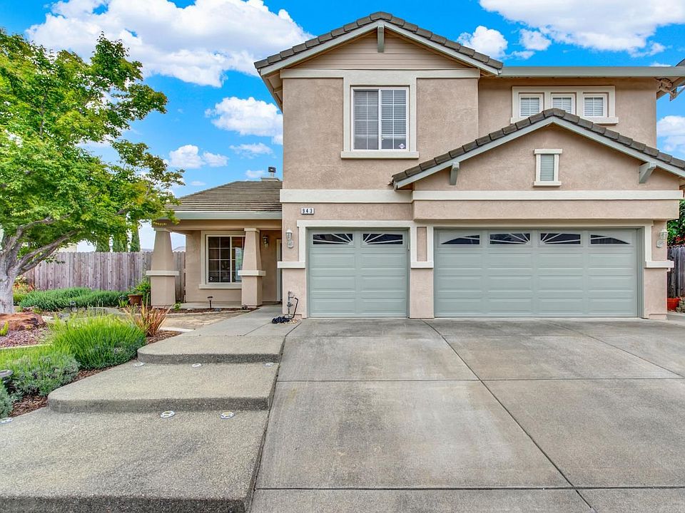 1st image of 943 Fallsgrove Way
