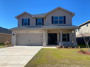 210 Baycliff Dr, Crestview, FL 32536
