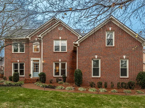 101 Grove Ln, Franklin, TN 37064