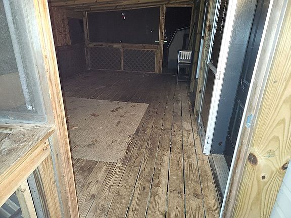 2nd image of 14554 White Pine Ln