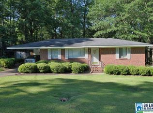 813 Sherwood Forest Dr, Birmingham, AL 35235
