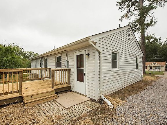 3rd image of 24118 Mark Dr