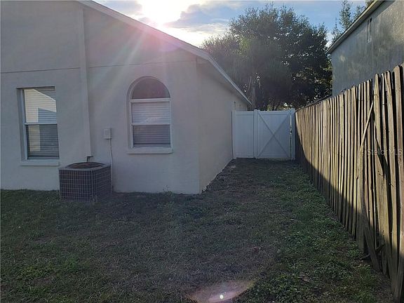 3rd image of 12907 Kings Lake Dr