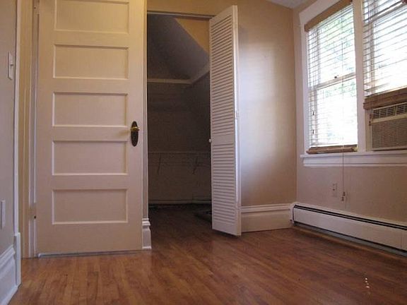2nd floor Bedroom