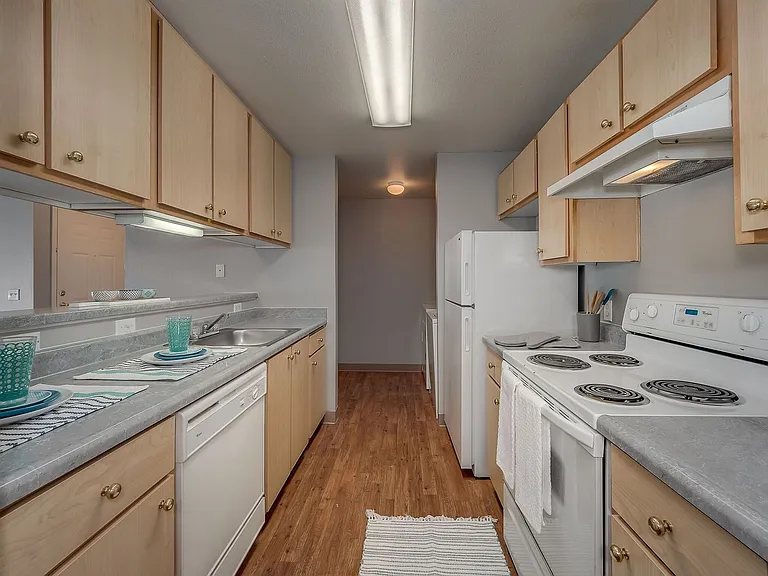 16924 SE Powell Blvd #35 — Photo 1
