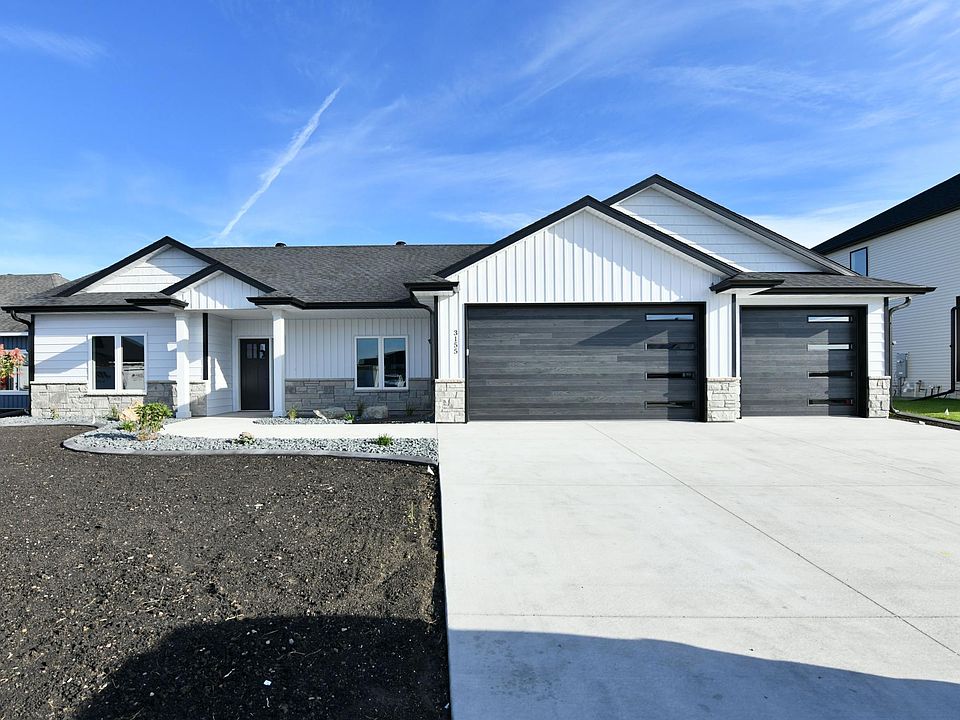 1st image of 3155 Archer Pl S