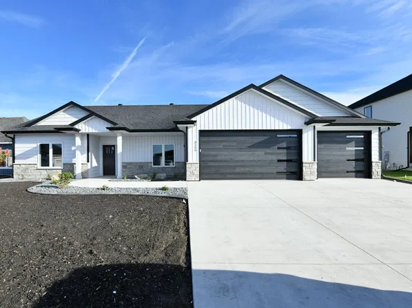 3155 Archer Pl S, Fargo, ND 58104