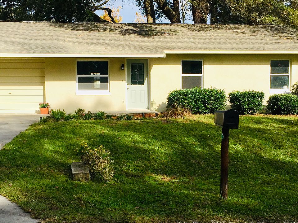 1st image of 2661 NE 49th Pl