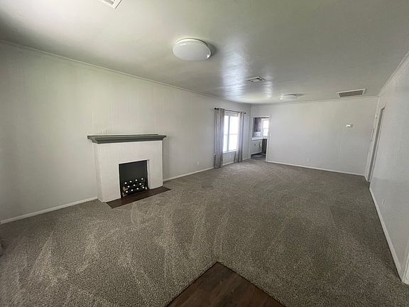 5th image of 314 W College St