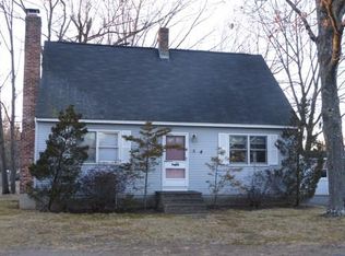 15 4th Ave, Leominster, MA 01453