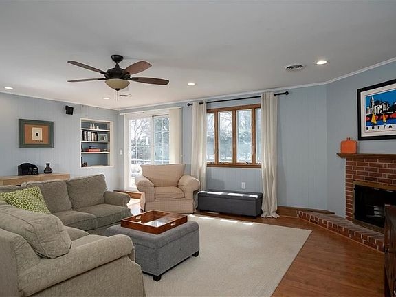 4th image of 22 Somersby Ct