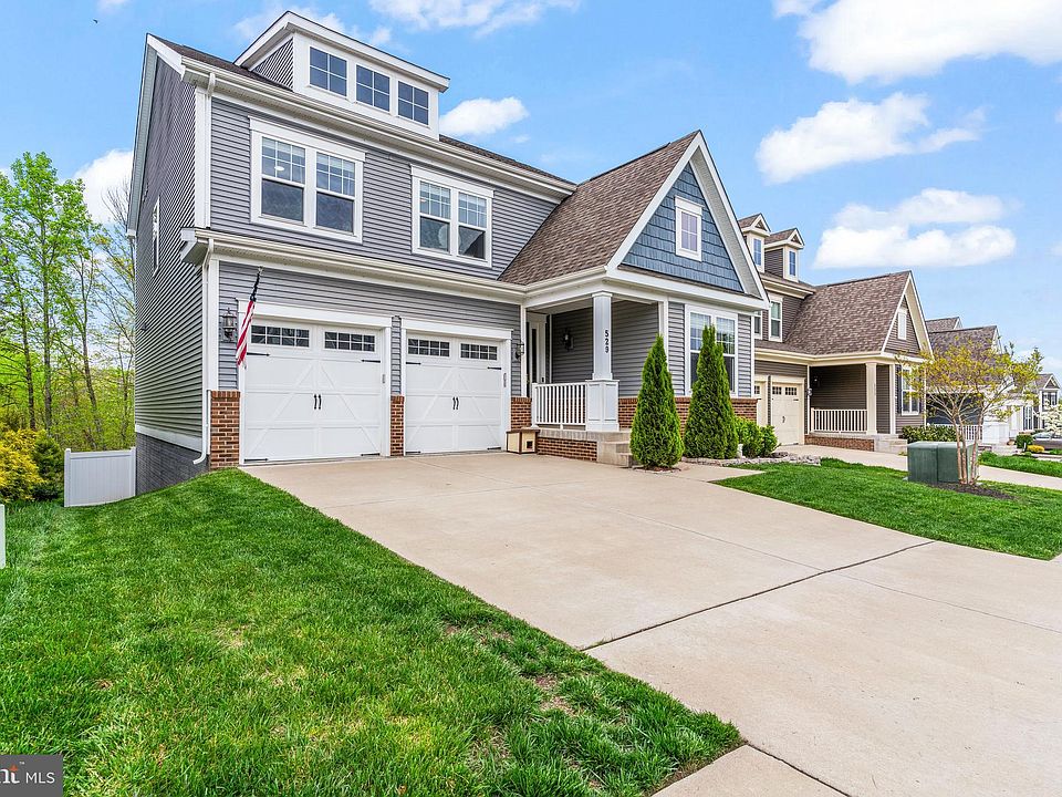 1st image of 529 Gladiola Way