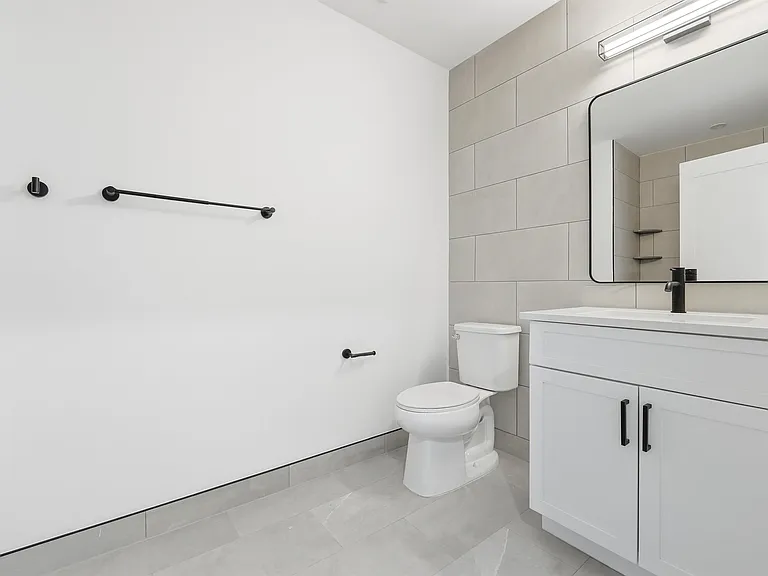 337 Johnston Ave #305 — Photo 9