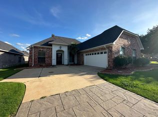 213 Decatur St, Bossier City, LA 71111