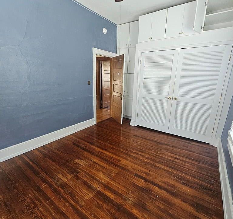 16th image of 156 Claude Ln