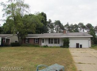 5340 Stuart Ave SE, Kentwood, MI 49508