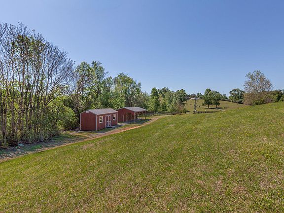 3rd image of 16390 Wayland Rd