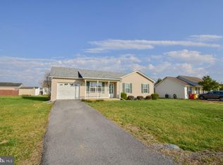 78 Fenimore Dr, Inwood, WV 25428