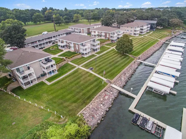 1114 Highway 71 N Unit 1-C3, Okoboji, IA 51355