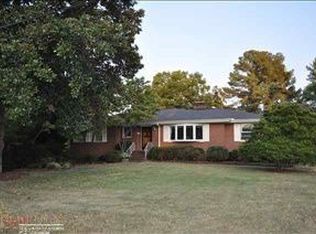 15 Hialeah Rd, Greenville, SC 29607