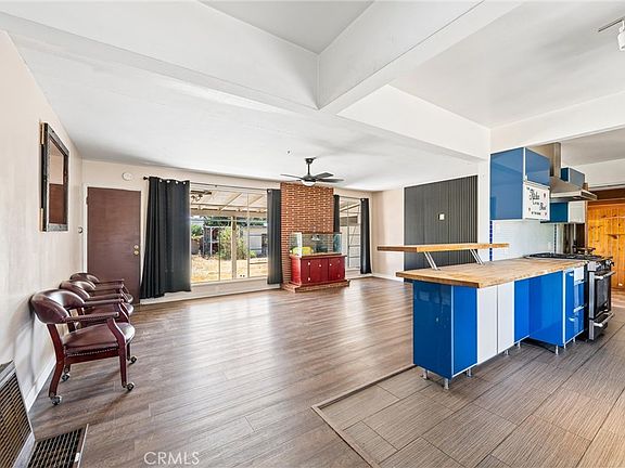 3rd image of 8557 Remick Ave
