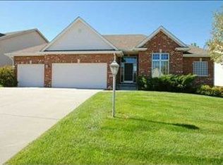 3604 153rd St, Urbandale, IA 50323