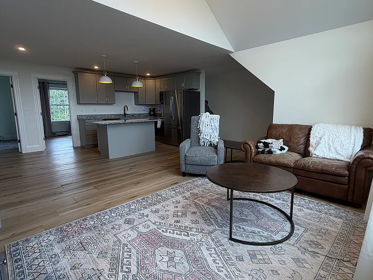 Sky Ridge Dr — Photo 5