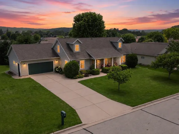 3009 Allies Ln, Cross Plains, WI 53528