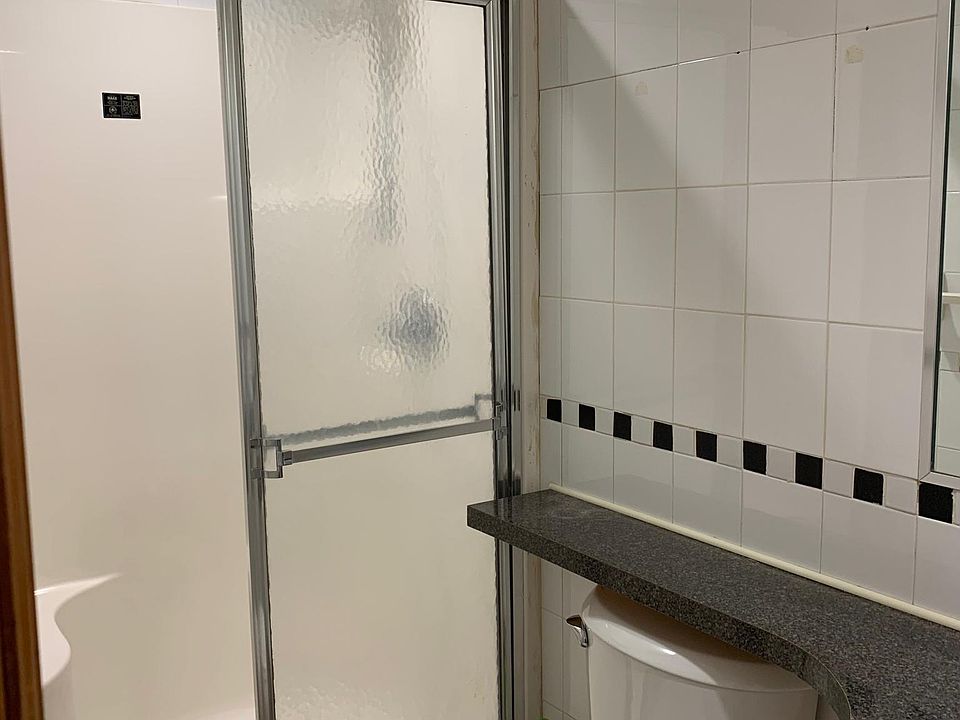 1st image of 13246 41st Ave Floor 4
