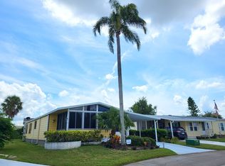 5691 Halifax Ln #515, Sarasota, FL 34233