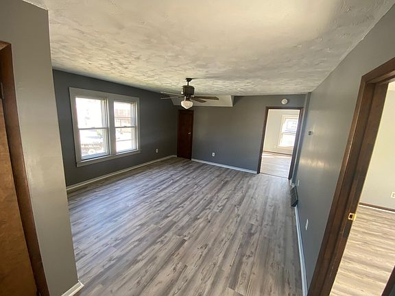 4th image of 1012 W 18th St #2