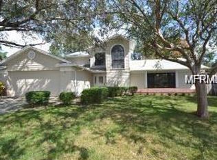 2723 Briarpatch Dr, Valrico, FL 33596