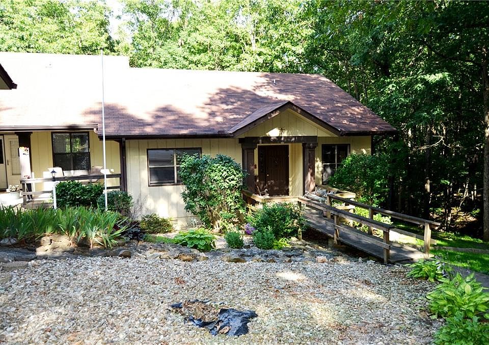 1st image of 13 Yates Ln