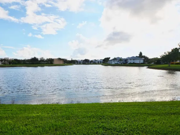 15109 Ashland Ter Building 326, Delray Beach, FL 33484
