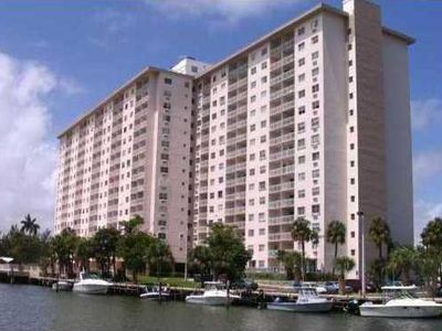 400 Kings Point Dr APT 1225, Sunny Isles Beach, FL, 33160
