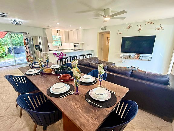 Open Concept Living / Dining / Kitchen Area - cook while visiting