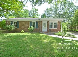 137 Red Cedar Dr, Goose Creek, SC 29445