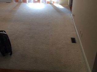 1 Sailmaker Ln, Savannah, GA 31411