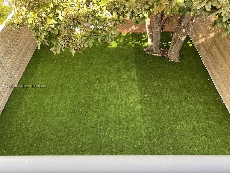 3445 SW 14th St #3445 — Photo 21