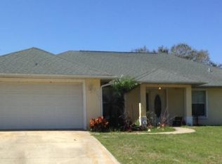 1520 Maytown Rd, Oak Hill, FL 32759