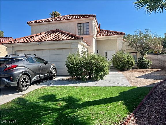2nd image of 3200 Marina Port Cir