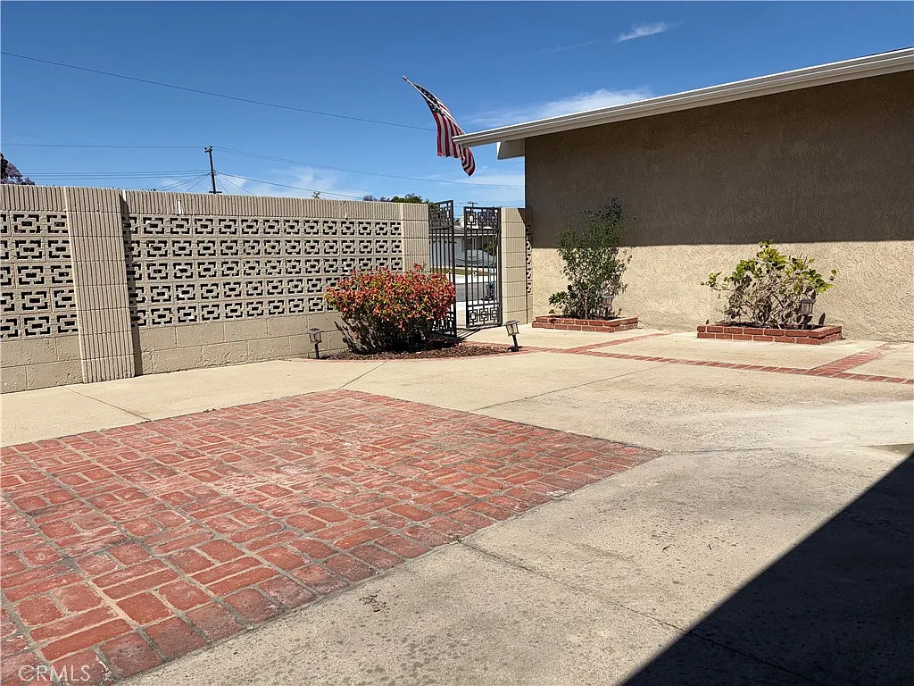 3 bed, 1245 sqft, $4,500 — Photo 4